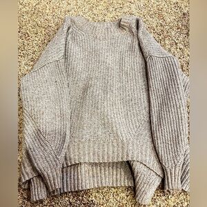 american eagle sweater—size S